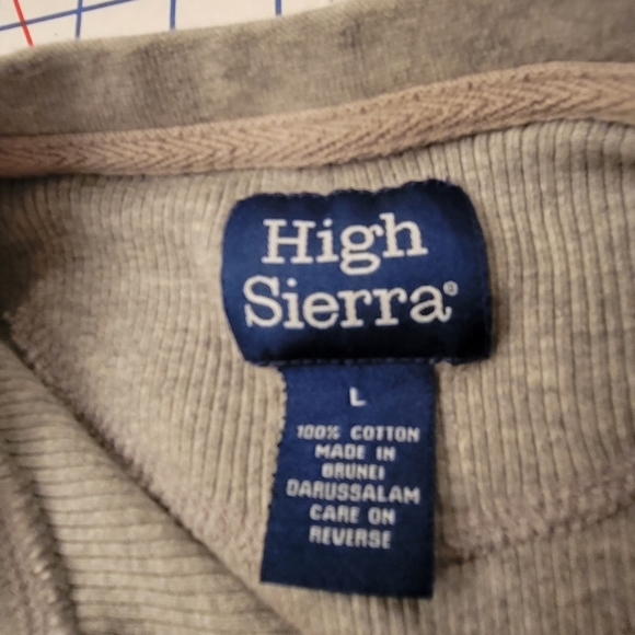 Vintage like new high Sierra shirt 2for $13 - Picture 4 of 7